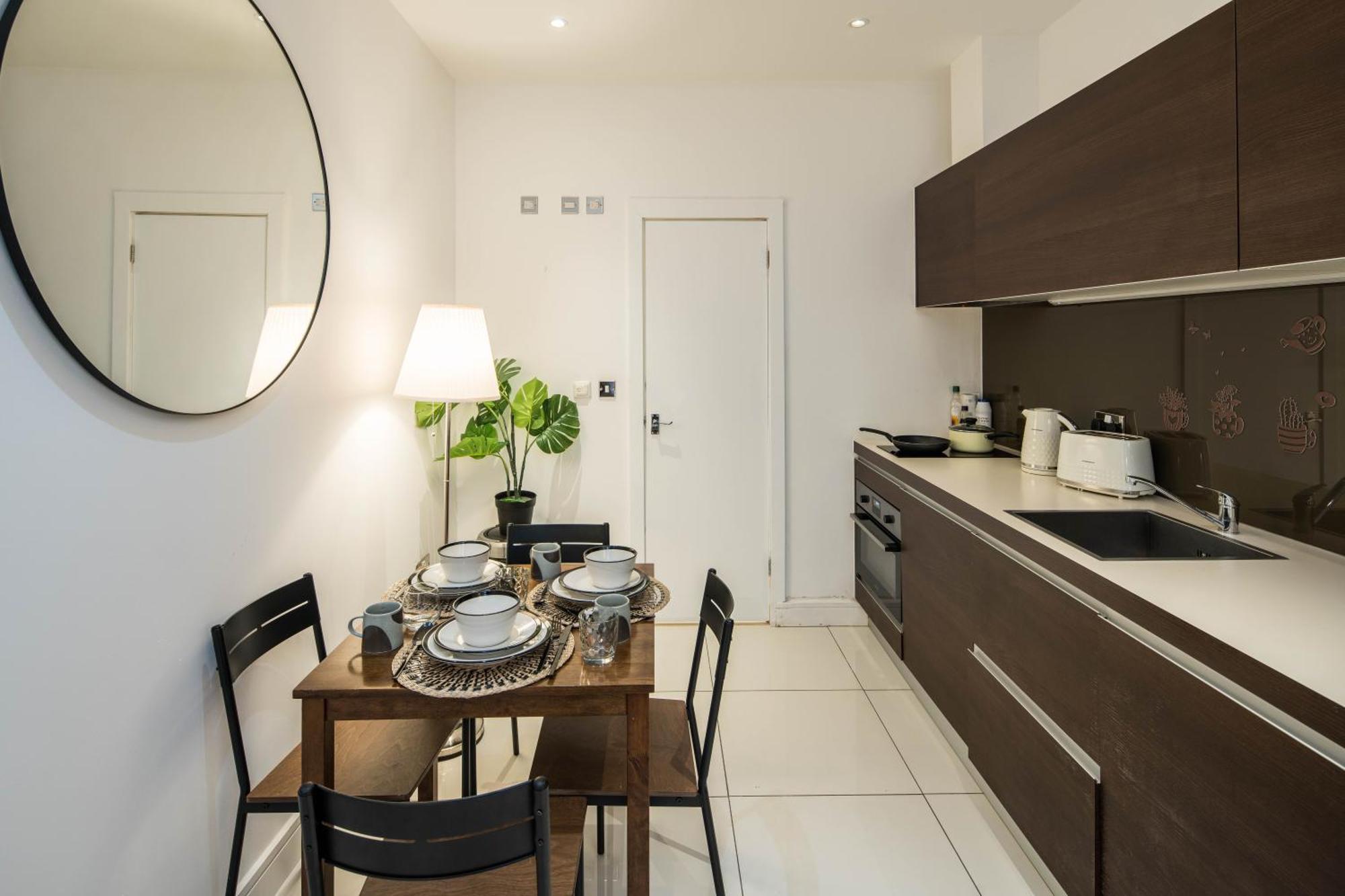Апартаменты Al Central-Soho-Chinatown-Coventgarden-Cozy-Onebed Лондон Экстерьер фото