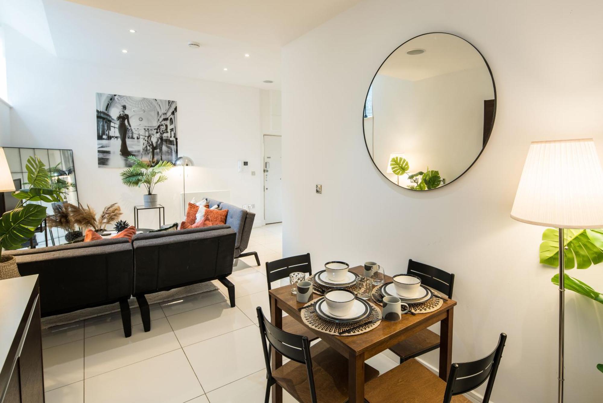 Апартаменты Al Central-Soho-Chinatown-Coventgarden-Cozy-Onebed Лондон Экстерьер фото